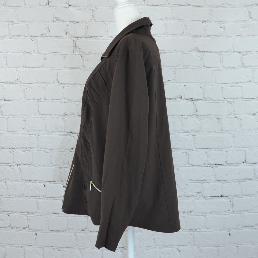 NEW! CHICO'S ZENERGY Neema Ruched Active Jacket - Picture 3 of 8